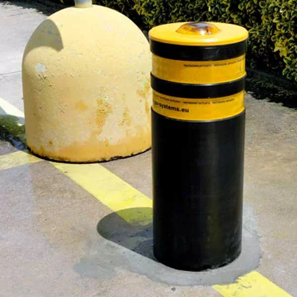 PAG-paletto-antiurto-a-getto-pavimento-in-protezione-di-aree-esterne