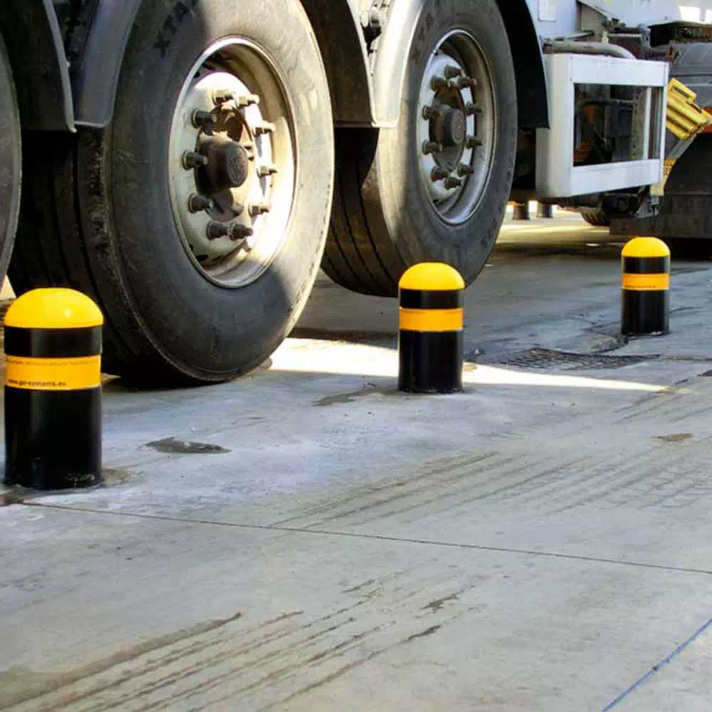 PAG-palo-antiurto-per-spazi-esterni-trafficati