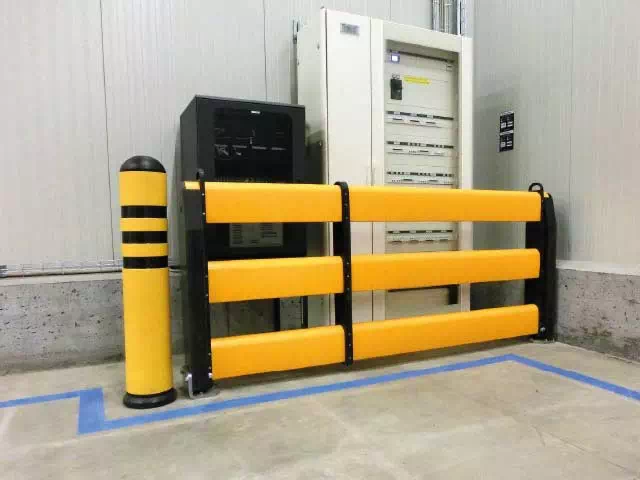 barriera-sfilabile-per-la-protezione-di-quadro-elettrico