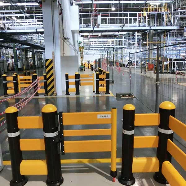 swing gate for pedestrian area